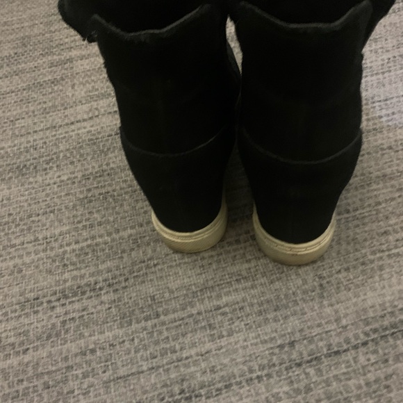 Steve Madden hidden heel shoes. Good condition. - Picture 5 of 8